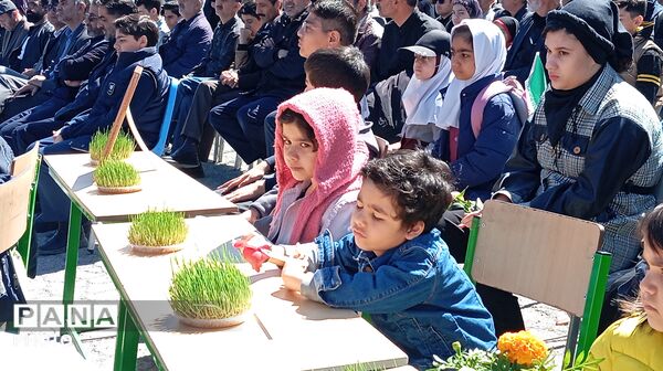 اجتماع باشکوه دانش‌آموزان چهارمحال و بختیاری در گلزار شهدای شهرکرد