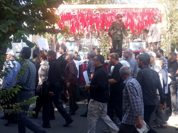 تشییع باشکوه پیکر شهدای مبارزه با اسرائیل در کاشان