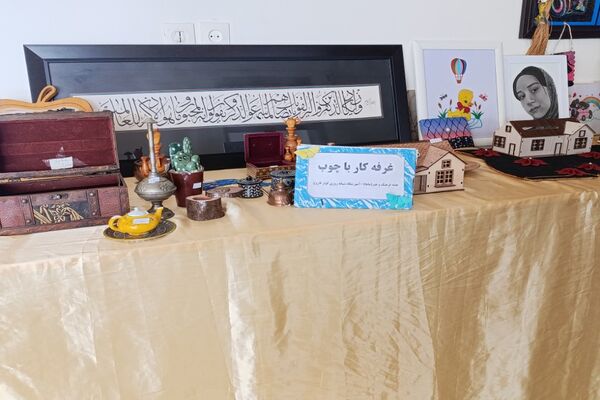 برگزاری جشنواره ماها در مدرسه کوثر فاروج