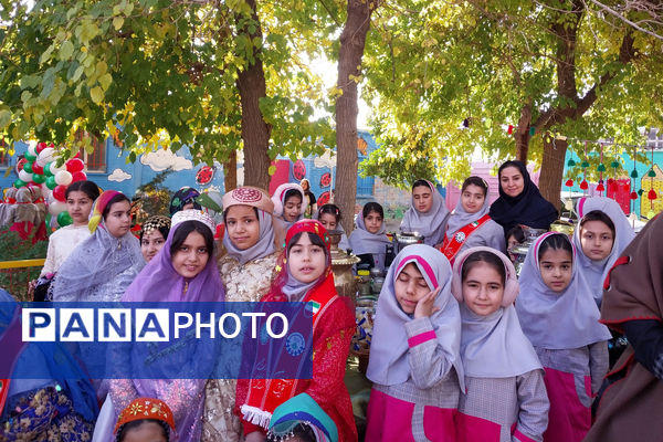 آشنایی با اقوام ایرانی در دبستان یگانه