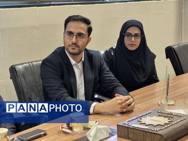 تفاهم‌نامه همکاری سازمان دانش‌آموزی فارس با بازیت