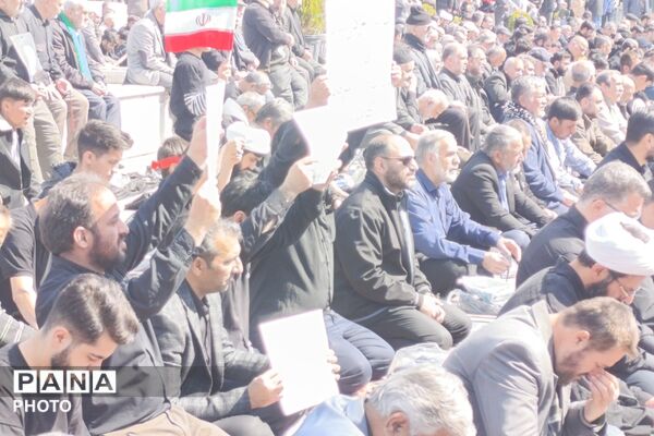 خروشِ بصیرت در صحن امامزاده جعفر (ع)؛ تالار قرآن پیشوا گنجایش دریای سوگواران مقتدا را نداشت