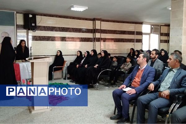 آیین تجلیل از برگزیدگان آموزشی، پژوهشی و فرهنگی شهرستان فیروزکوه