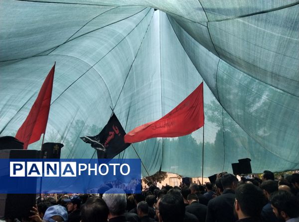 مراسم خیمه سوزان عصر عاشورا در بیرجند 