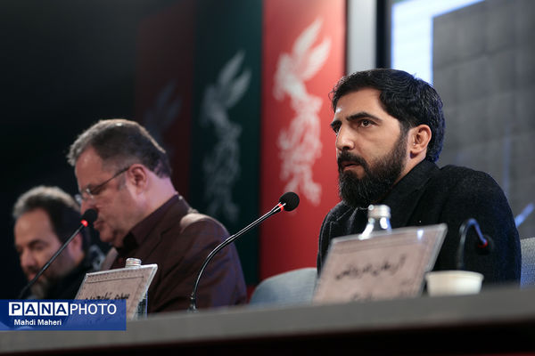 نشست نقد و بررسی فیلم «جانشین» در چهل و چهارمین جشنواره ملی فیلم فجر