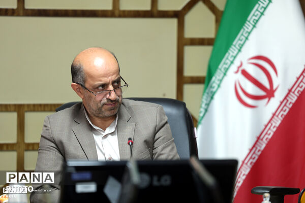 جلسه هماهنگی و هم افزایی بین دبیرخانه کمیسیون تخصصی توسعه آموزش عمومی قرآن کشور و معاونت آموزش متوسطه