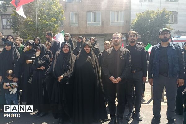  نگاهی به شکوه مراسم جاماندگان اربعین