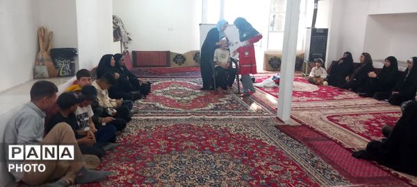 دوره‌ ی آموزشی کمک‌های اولیه و امداد و نجات در روستای سربالا