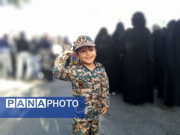 تشییع و خاکسپاری پیکر مطهر جانباز حاج احمد خدادادی در کاشمر 