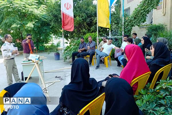 روز دوم دوره آموزشی مربیان پیشتازان بجنورد؛ آموزش مهارت‌های خلاقانه و تشکیلاتی_2