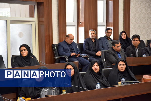 شورای آموزش و پرورش قطب شهید برونسی به میزبانی تربت حیدریه