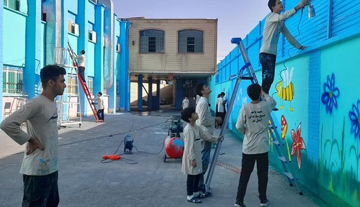 شاداب‌سازی مدارس قم با نقش‌آفرینی 40 نوجوان گروه جهادی فاطمیون