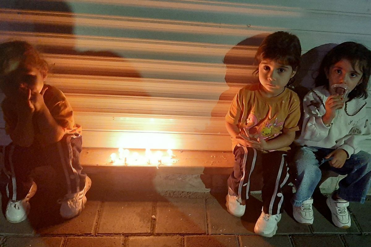 آیین معنوی شب شام غریبان در ملارد با حضور پرشور عزاداران حسینی