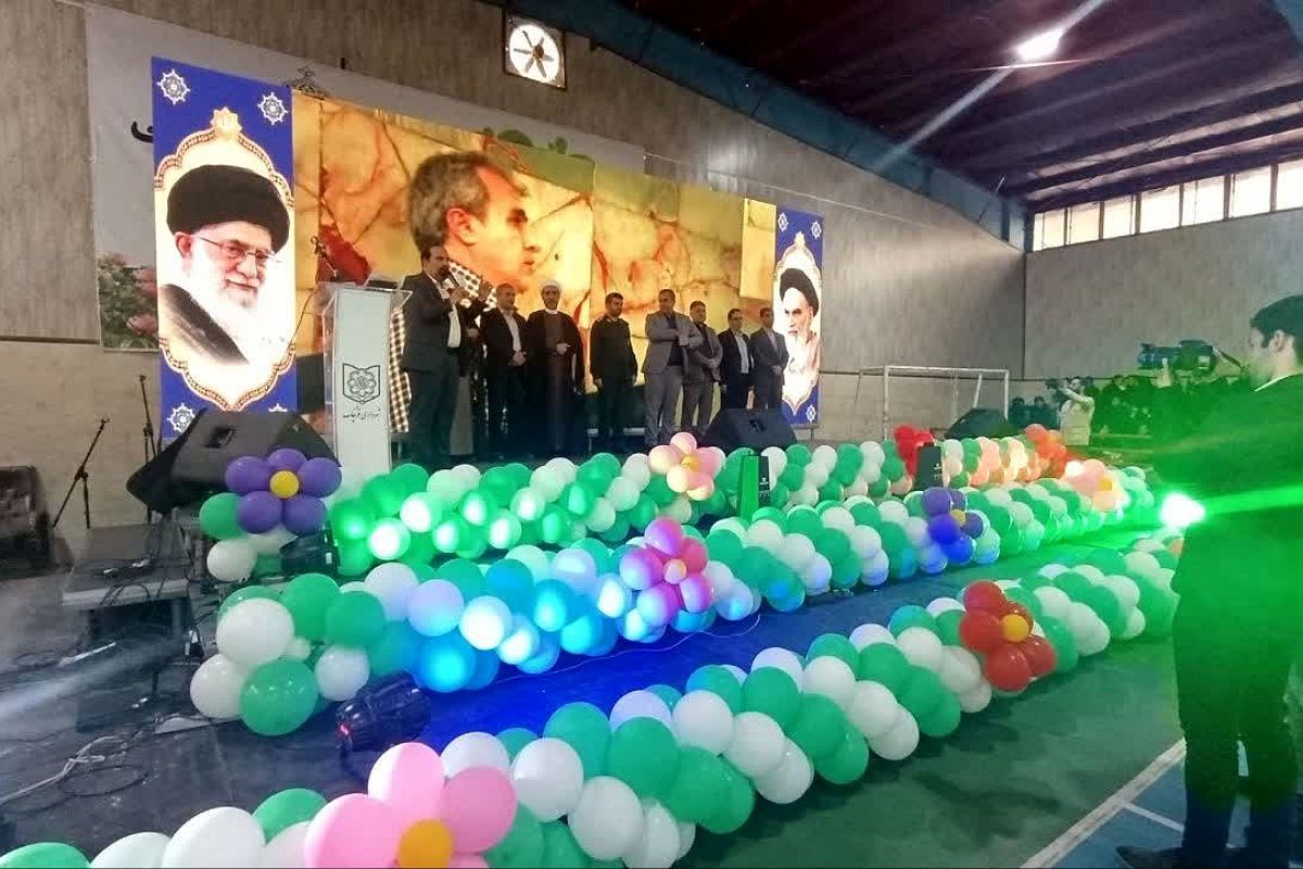 برگزاری جشن بزرگ دختران ایران قوی در شهرستان قرچک 