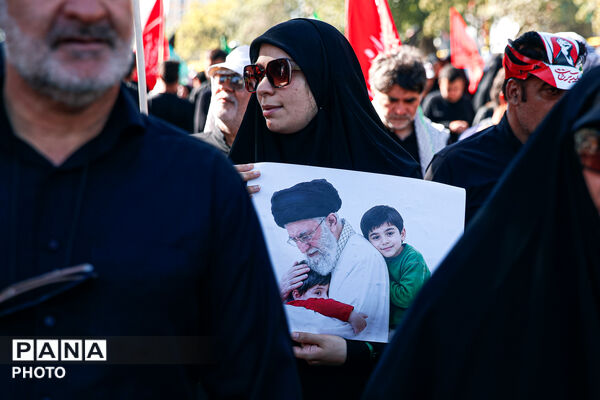 تشییع پیکر رهبر شهید انقلاب در مشهد مقدس-۲