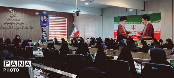 جلسه معارفه فرمانده و جانشینان بسیج دانش‌آموزی تبادکان