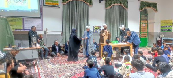 حضور ۷٠ دانش‌آموز  معتکف در مسجد امام رضا(ع)، رضا آباد شرقی شیروان