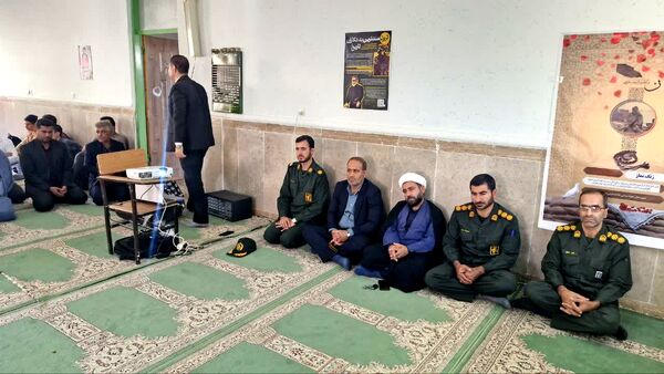 یادواره شهدای دانش‌آموز دبیرستان نمونه علامه امینی سی‌سخت
