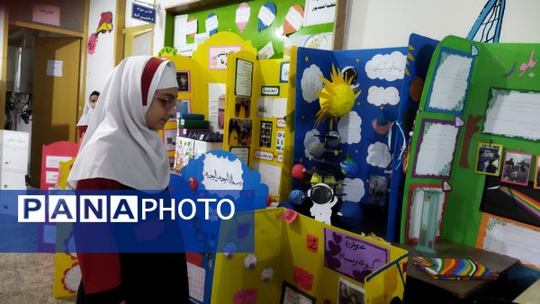 افتتاح نمایشگاه جابربن‌حیان در دبستان شهید احمدپور قائمشهر