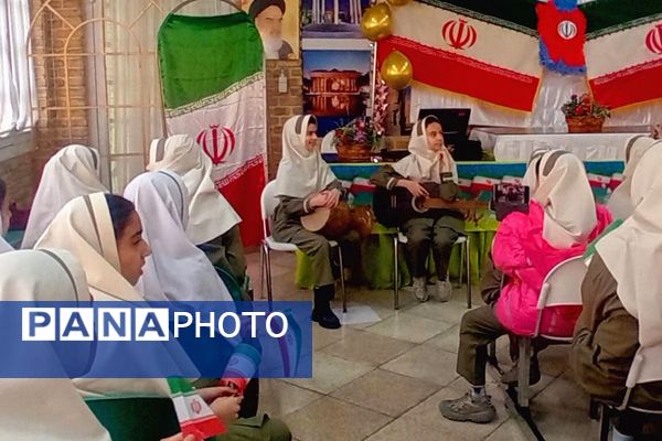 جشن پیروزی انقلاب اسلامی در مدرسه دکتر کیهانی1