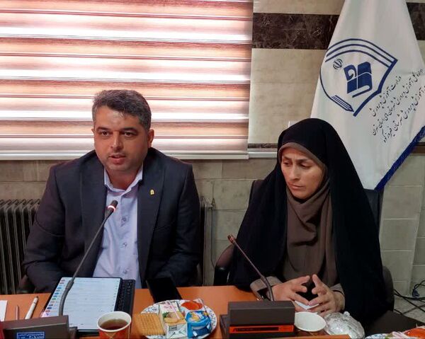 جلسه هم‌اندیشی معاونان و مربیان پرورشی و فرهنگی شهرستان فیروزکوه