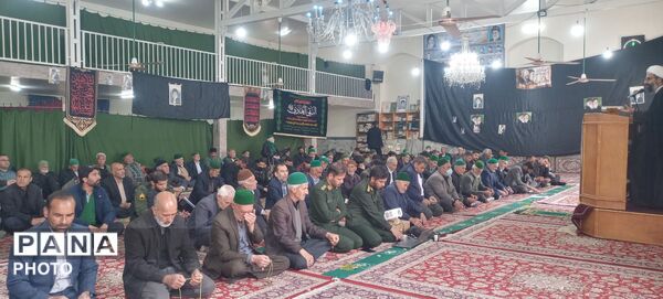 اقامه نماز جمعه عبادی سیاسی در  هفته آخر در اسفند ماه 