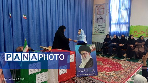 آیین نواختن زنگ پدافند غیرعامل در زاوه