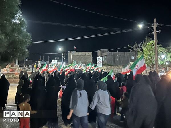 در خیابان ریشه دوانده‌ایم