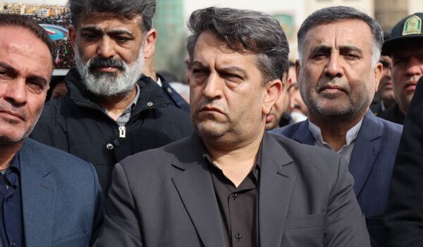 حضور پرشور مردم پاکدشت در راهپیمایی ۲۲ بهمن 