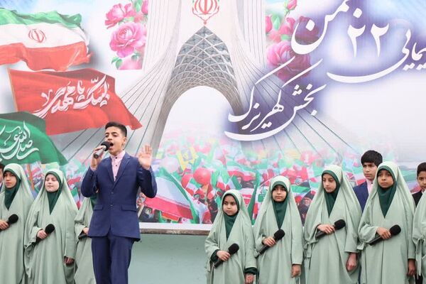 حماسه حضور مردم غیور باقرشهر و کهریزک در راهپیمایی ۲۲بهمن