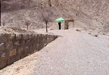 قدمگاه علی بن موسی الرضا از تفرجگاههای شهر سورمق