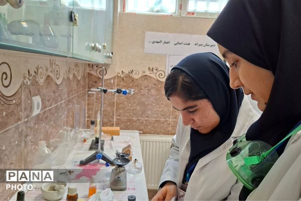  مرحله علوم تجربی جشنواره استعدادهای ملی نوجوانان خوارزمی با حضور ۱۰۴ دانش‌آموز درقرچک