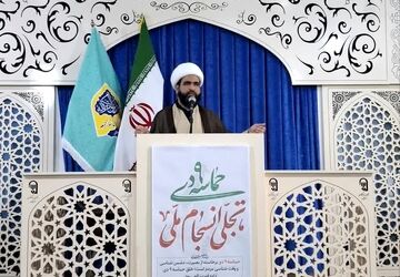 برپایی نماز جمعه در رودان  