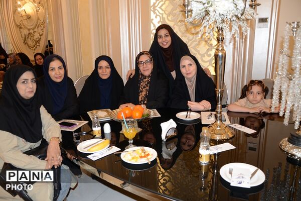 مراسم بزرگداشت و تکریم مقام و منزلت معلمان چهاردانگه
