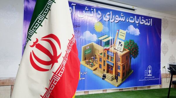 دانش‌آموزان اهوازی پای صندوق رأی؛ تمرینی برای مسئولیت‌پذیری و مردم‌سالاری