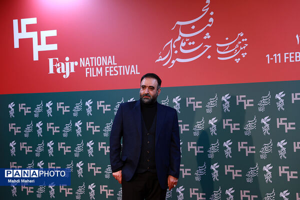 نشست نقد و بررسی پویانمایی «نگهبانان خورشید» در چهل و چهارمین جشنواره ملی فیلم فجر
