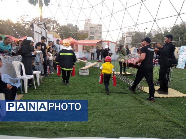 جشنواره طعم و رنگ پاییز با حضور شهردار مشهد آغاز به کار کرد