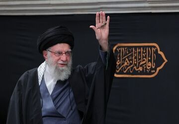 مرثیه‌ای به یاد امام شهید امت