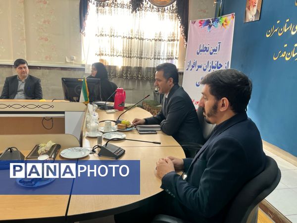 آیین تجلیل از جانبازان سرافراز فرهنگی در سالن شورای شهرستان قدس