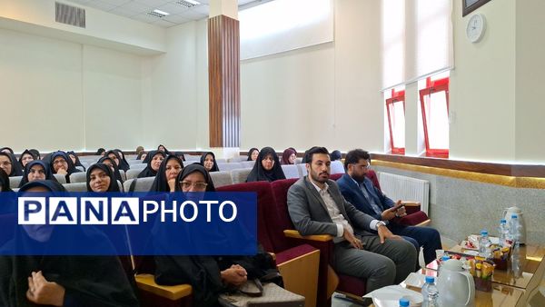 اجلاس تخصصی مدیران مدارس ابتدایی ناحیه ۶ مشهد