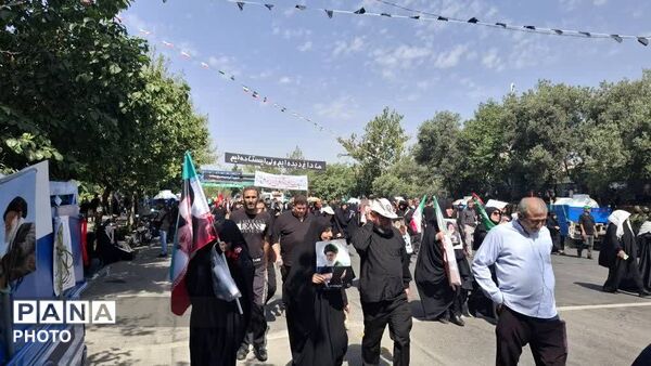 وداع با رهبر شهید انقلاب و تجدید عهد با آرمان‌های رهبر در مصلی تهران