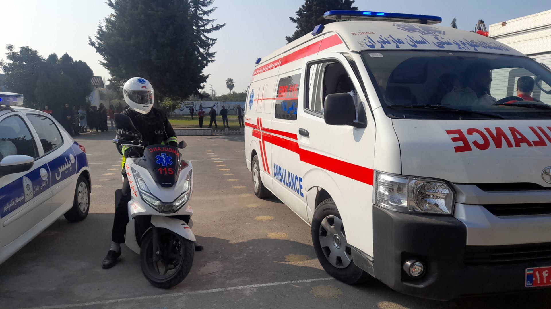 مانور سراسری زلزله در دبستان یکتا شهرستان قائمشهر