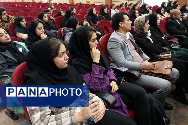 اولین نشست یک تجربه یک رای در شهرستان رباط‌کریم