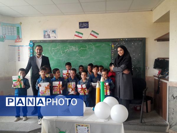  جشن شکوفه ها در دبستان شهید محمدی شهر نسر 