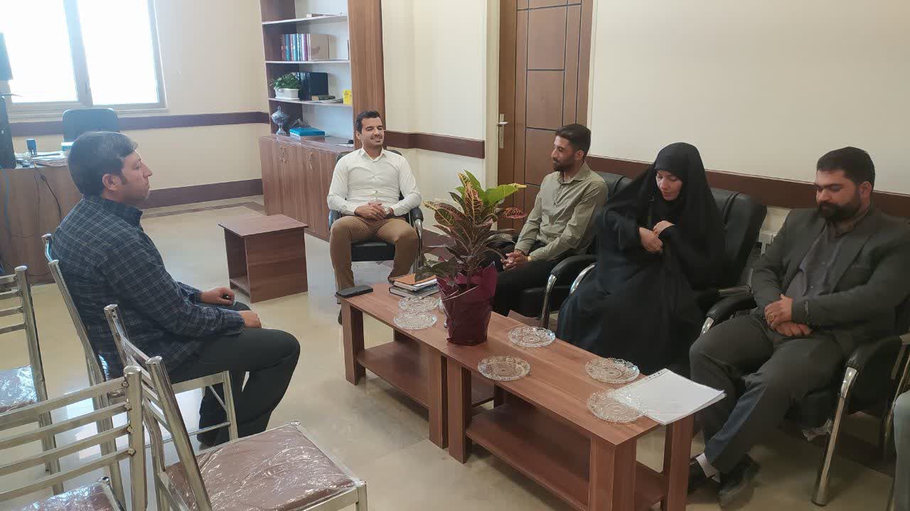 نشست‌های تعاملی بسیج فرهنگیان سردرود با مدیران دستگاه‌های اجرایی و انتظامی