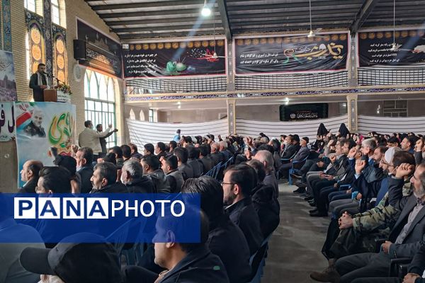 وفاداری مردم فلارد به آرمان‌های انقلاب در یوم‌الله ۹ دی تجلی یافت