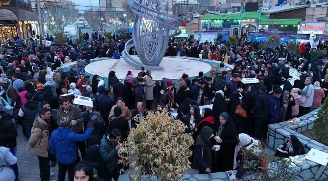 امروز آسمان و زمین به احترام مولودی بی‌همتا قامت خم کرد