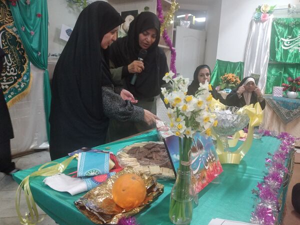 جشن نیمه‌شعبان در دبیرستان شاهد ارض اقدس ناحیه۳ مشهد