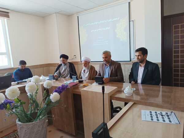 تجلیل از برگزیدگان پویش یاحسین(ع) در گناباد
