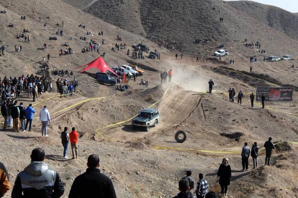 مسابقات اتومبیل‌رانی آفرود بزرگداشت دهه مبارکه فجر